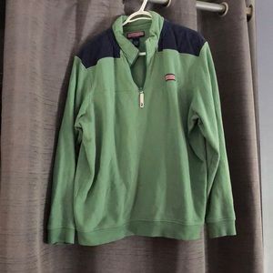 Green vineyard vines quarter zip. Great condition